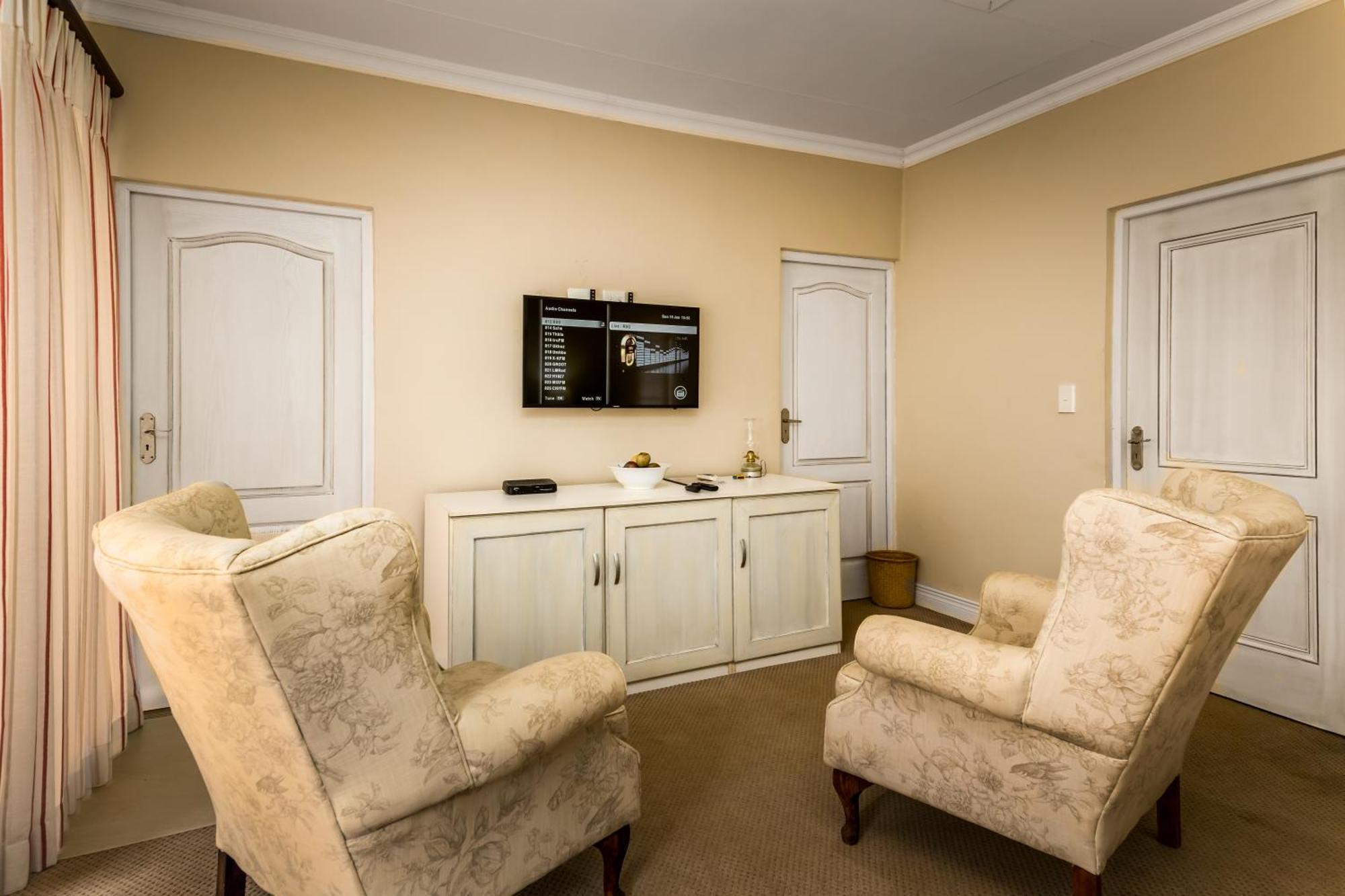 The Rose Cottage B&B Dullstroom Exterior photo